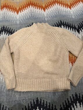 EUC Gorgeous ANN TAYLOR Mock Neck Sweater XSP